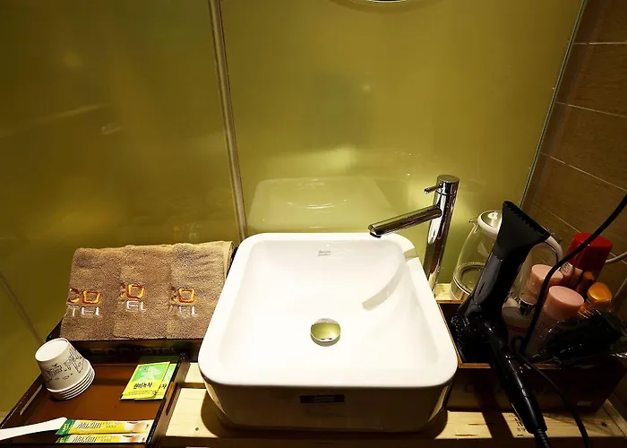 Eco Hotel 2*