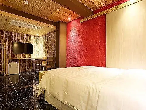 Eco Hotel 2*